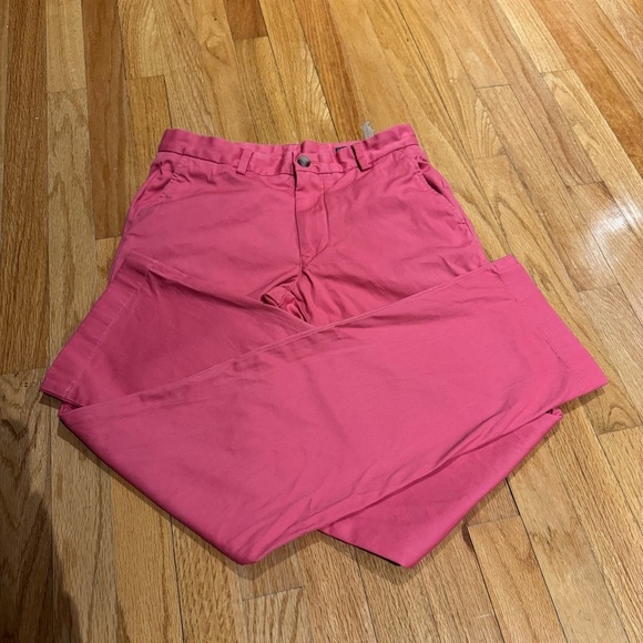 Vineyard Vines Men's 28x32 Slim Fit Breaker Pants - Picture 8 of 11